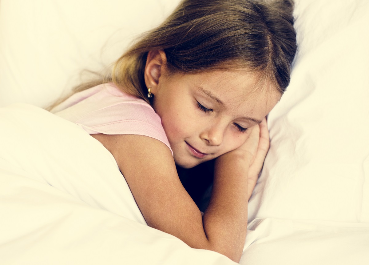 Por que dormir bem significa bons resultados em sala de aula?